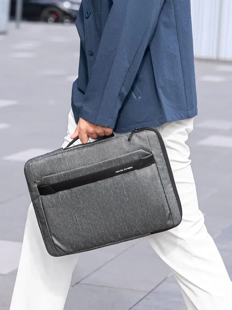 Mark Ryden laptop sleeve met handgreep voor 13,3 tot 15,6 inch